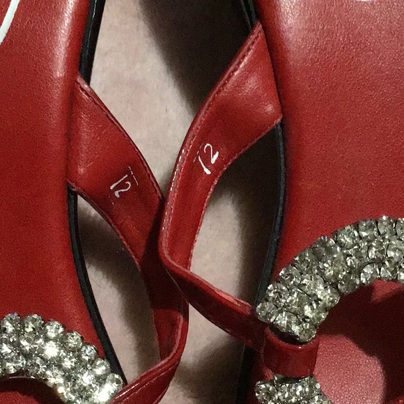 “NEW” Athena Alexander Red and Rhinestone Sandals. - Picture 2 of 7